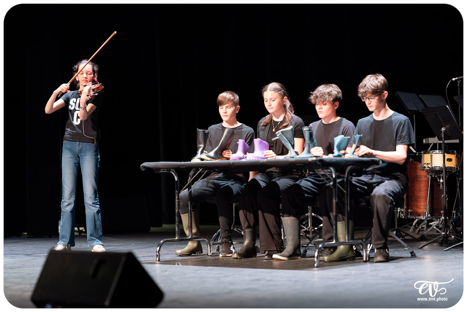 L'HUMOUR DENOTE (ELEVES EMMDH & CEDRIC GOUBERT)